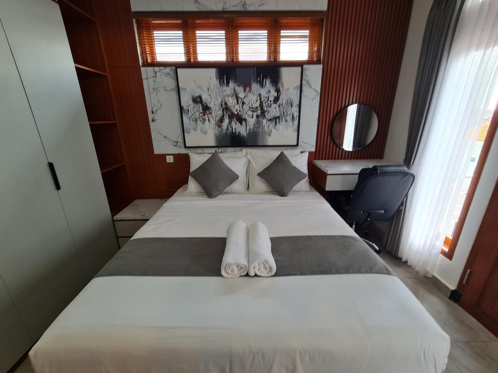 Shin In Bali Hotel Kuta  Exterior photo